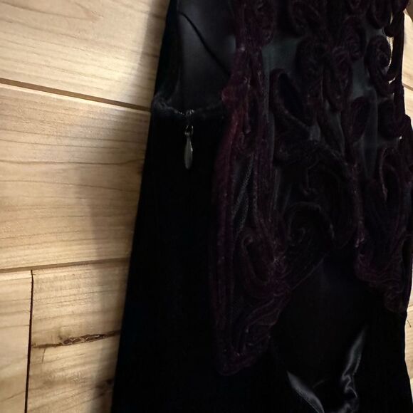 Vintage Scott McClintock Size Small Velvet Red Lace Back Maxi Prom Gown - Picture 13 of 13